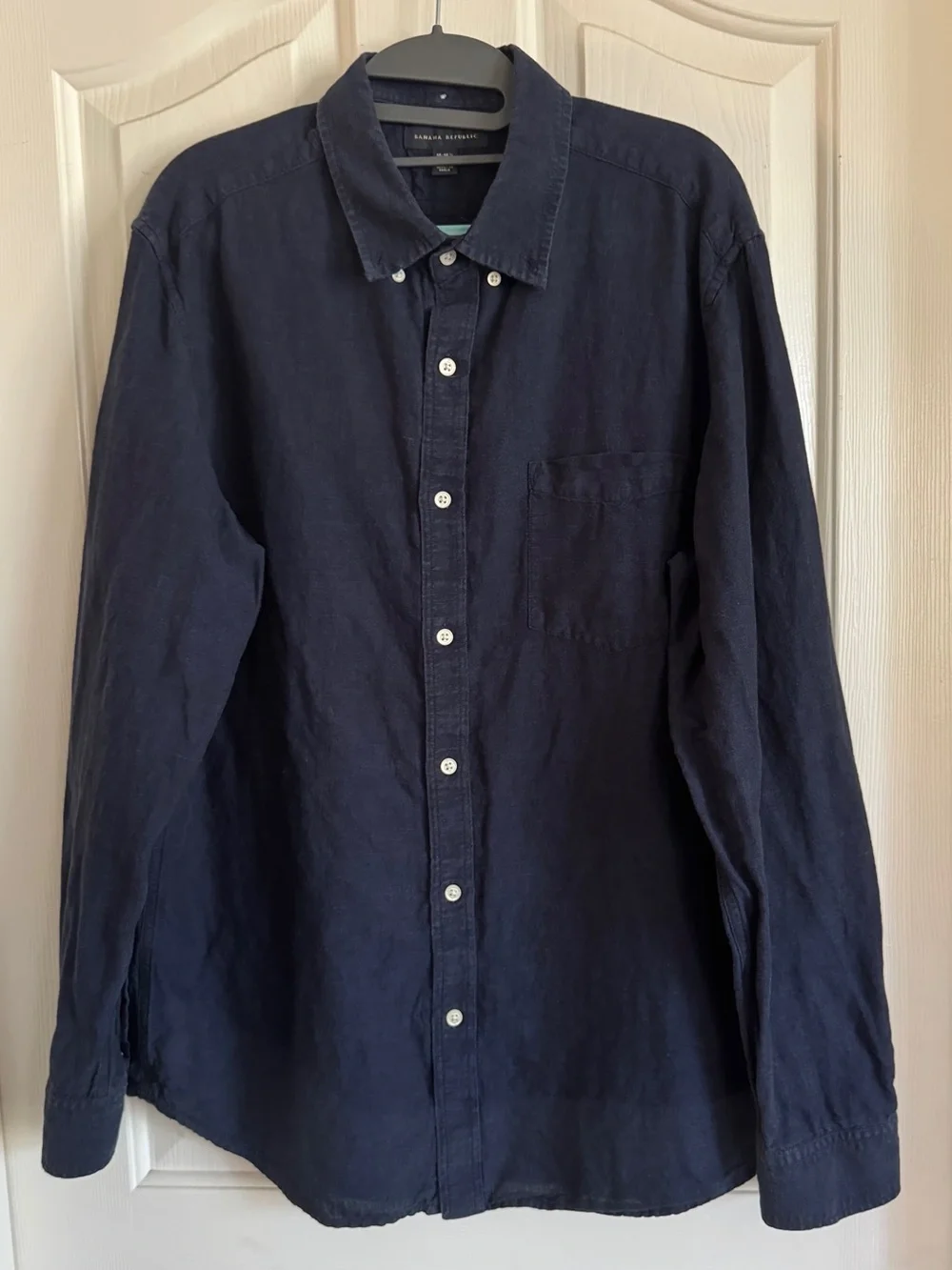 Banana Republic Men's Navy Button-Down Long Sleeve Shirt  Size 16 1/2